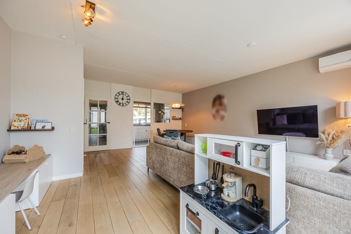 Photo 13 of Sieberg 303