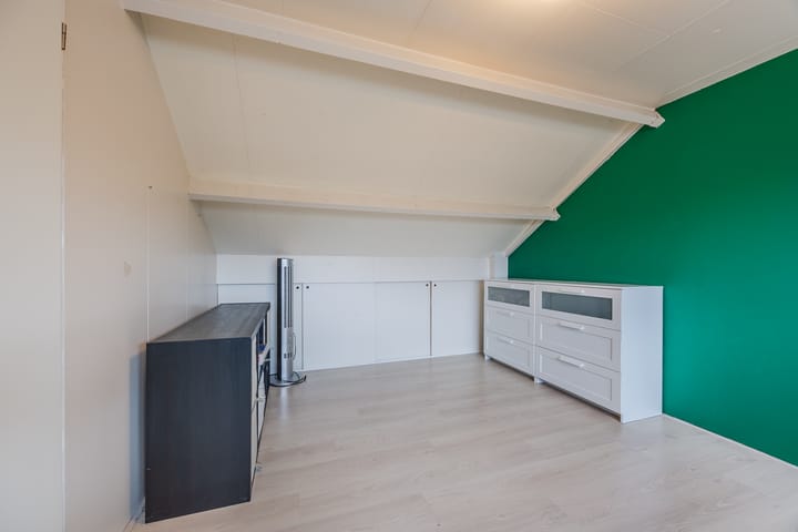 Photo 36 of Sieberg 303