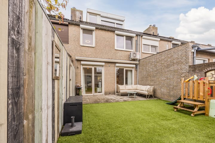 Photo 44 of Sieberg 303