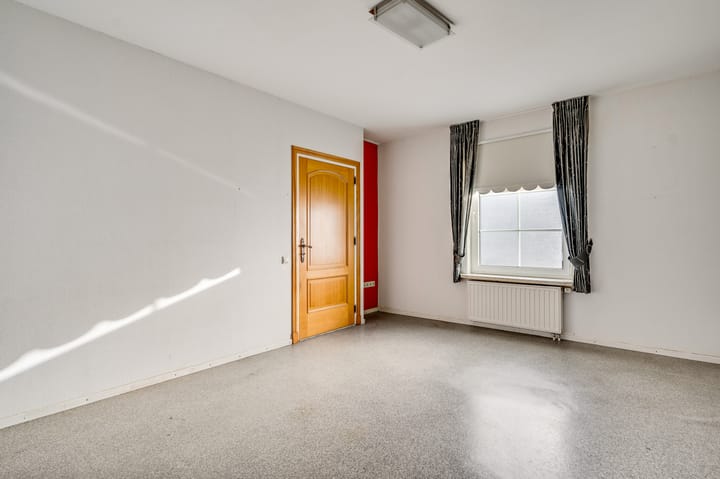 Photo 13 of Bandstraat 1