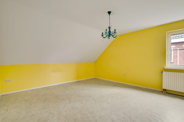 Photo 18 of Bandstraat 1