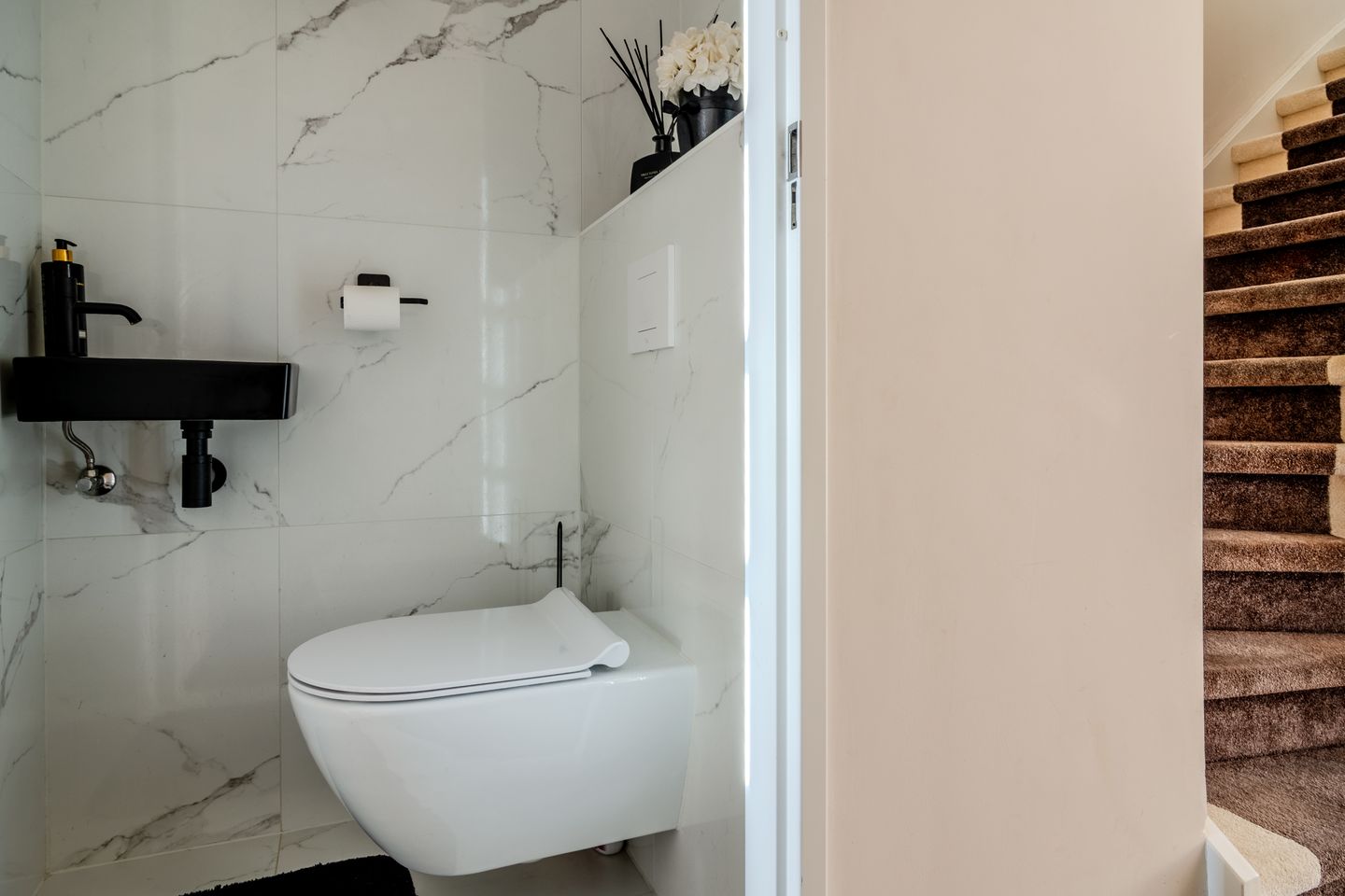 Foto 4 van Voorbuurt 8