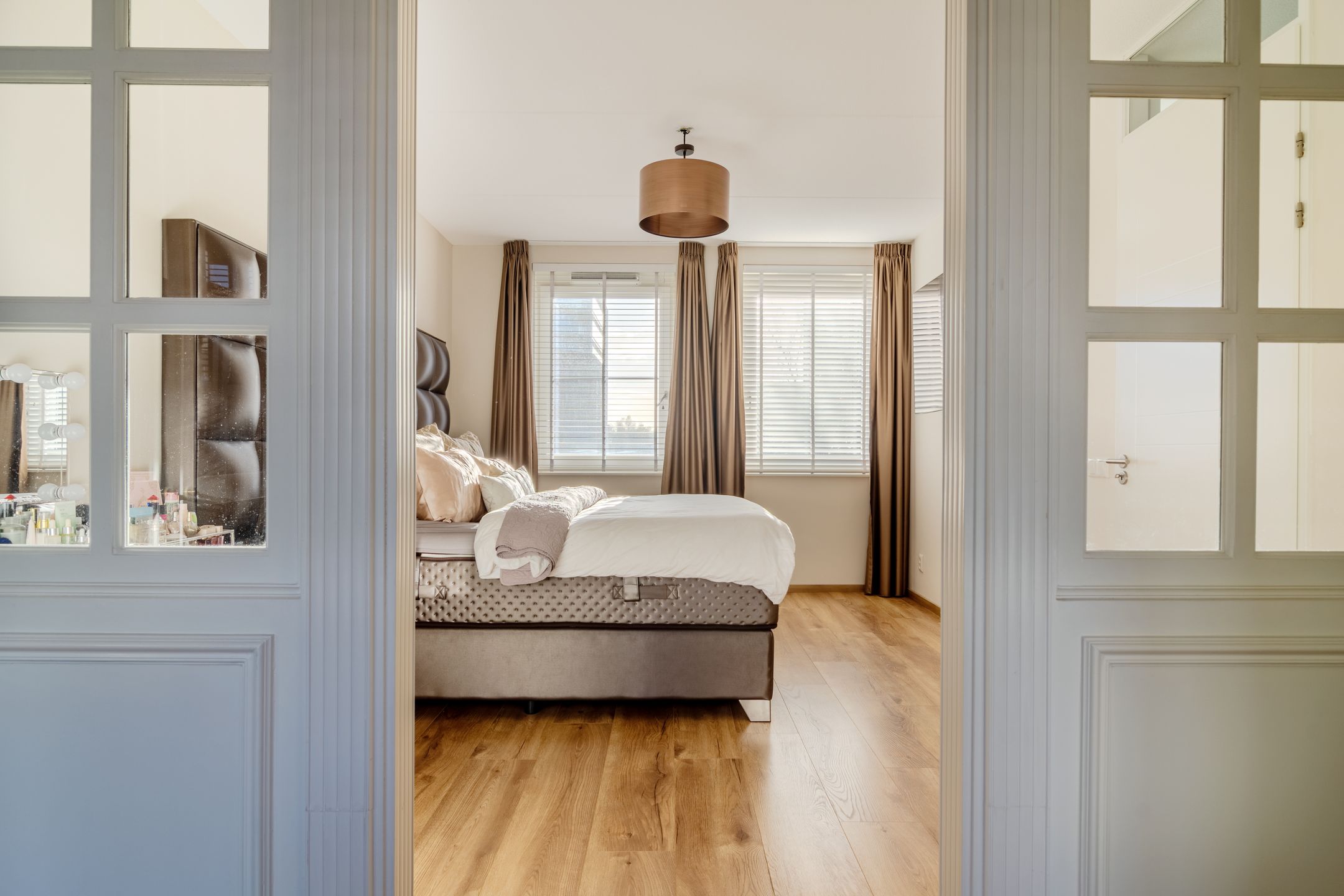 Foto 21 van Voorbuurt 8