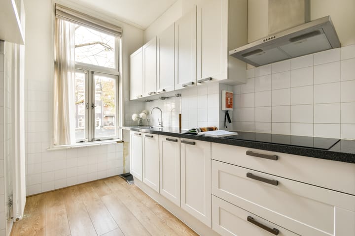 Photo 12 of Kazernestraat 14-B