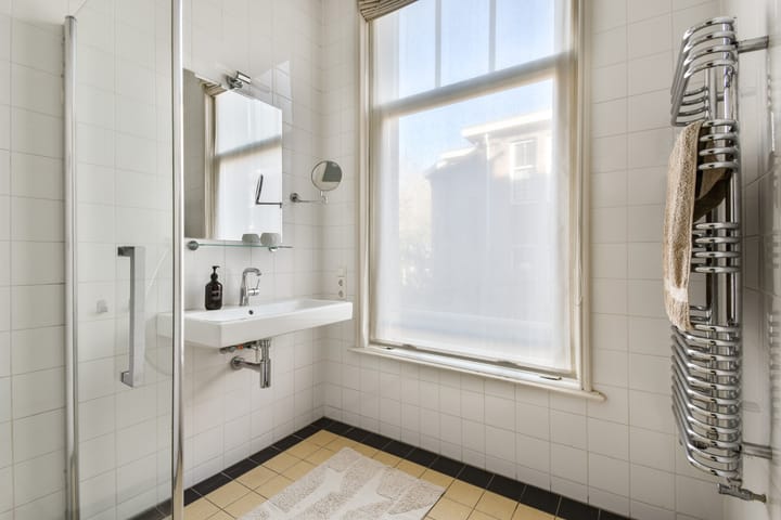 Photo 19 of Kazernestraat 14-B