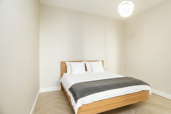 Photo 16 of Atelierstraat 228