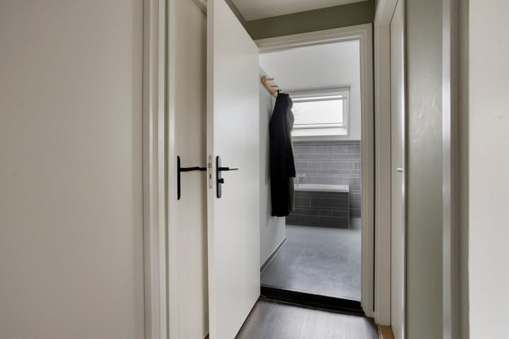 Photo 25 of Edmundus van Dintherstraat 25