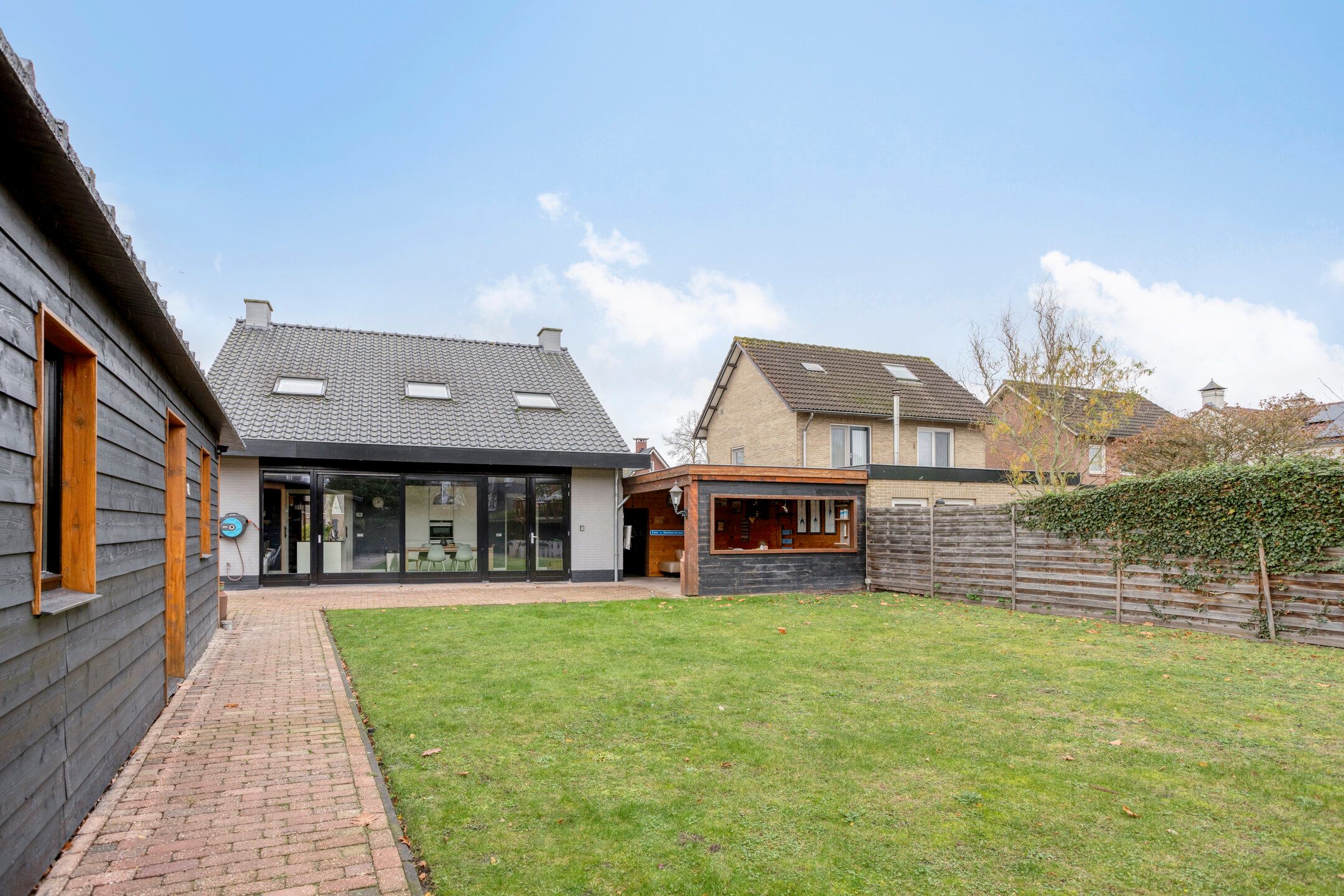 Foto 36 van Edmundus van Dintherstraat 25