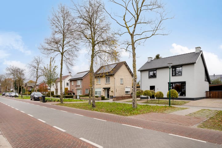 Photo 49 of Edmundus van Dintherstraat 25