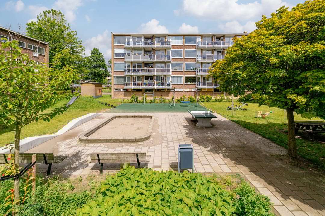 Foto 43 van Julianaplantsoen 257