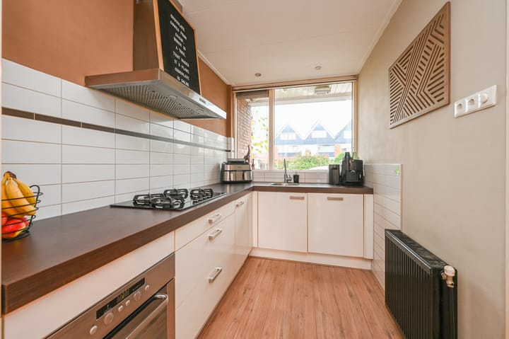 Photo 3 of Van Eedenstraat 2