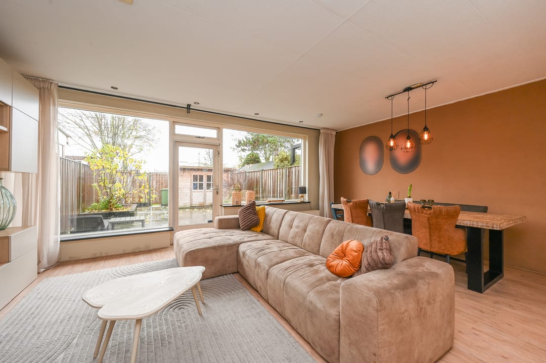 Foto 11 van Van Eedenstraat 2