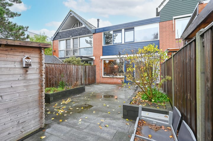 Photo 19 of Van Eedenstraat 2