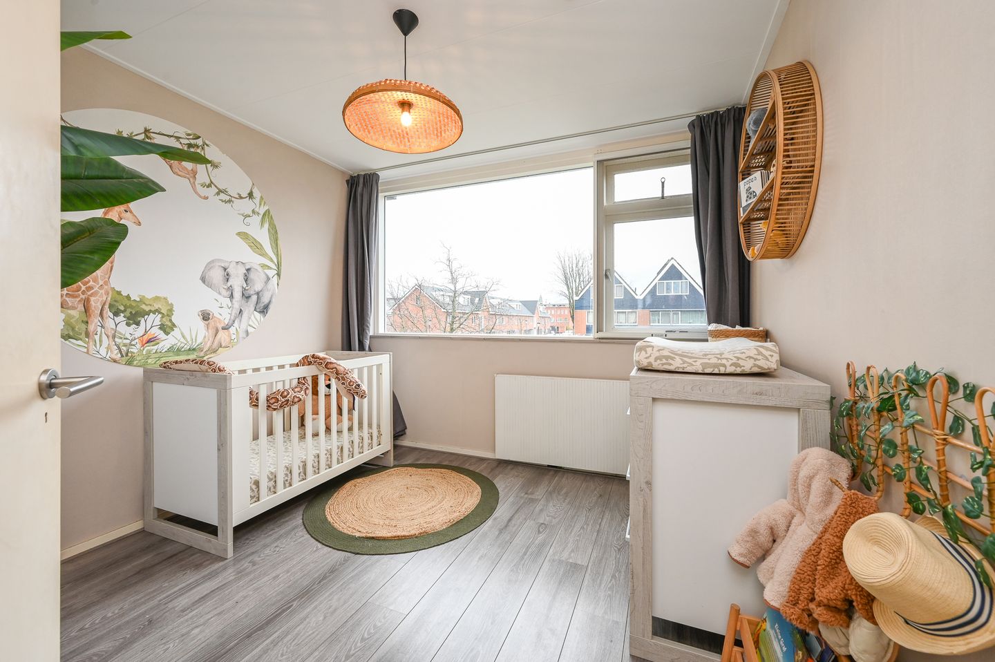 Foto 25 van Van Eedenstraat 2