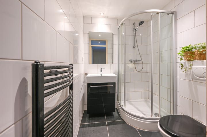 Photo 31 of Van Eedenstraat 2