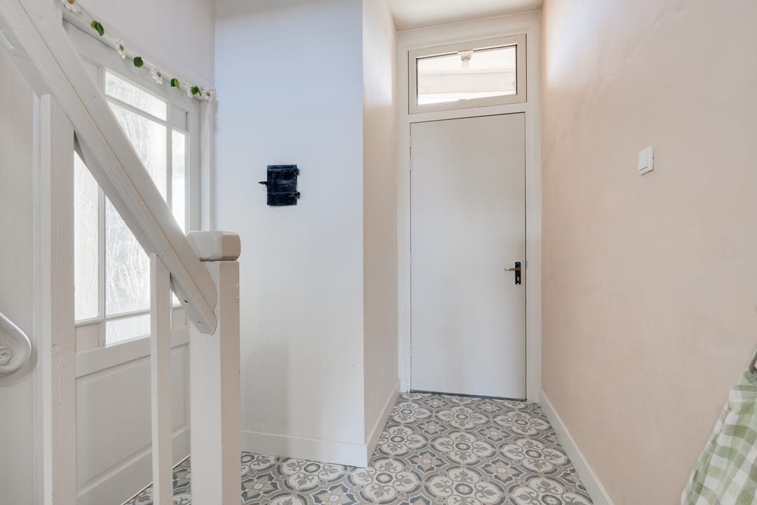 Photo 26 of Vredensestraat 3