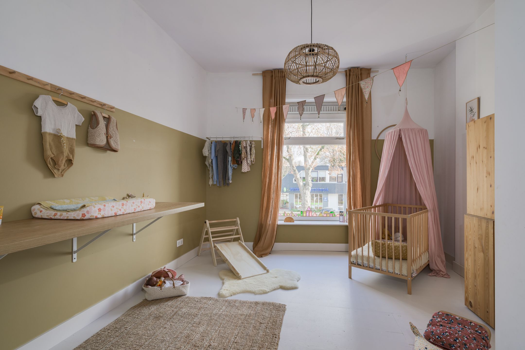 Photo 33 of Vredensestraat 3