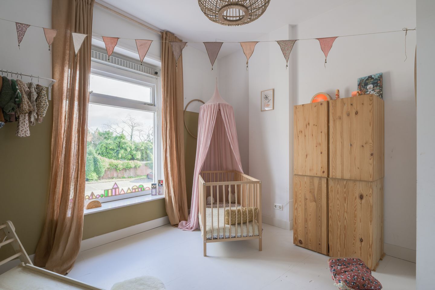 Photo 34 of Vredensestraat 3