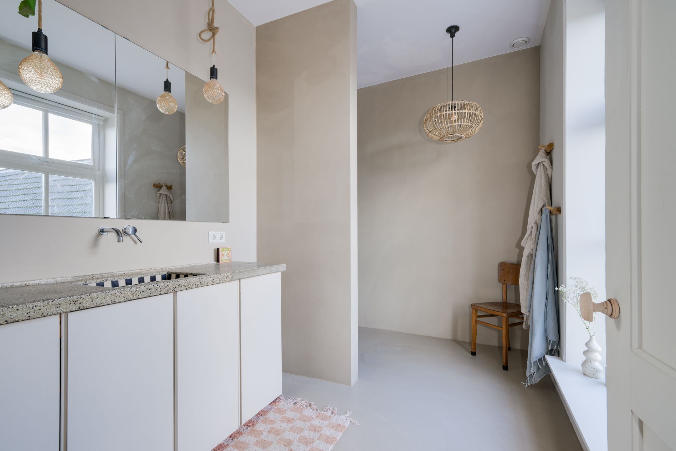 Photo 36 of Vredensestraat 3