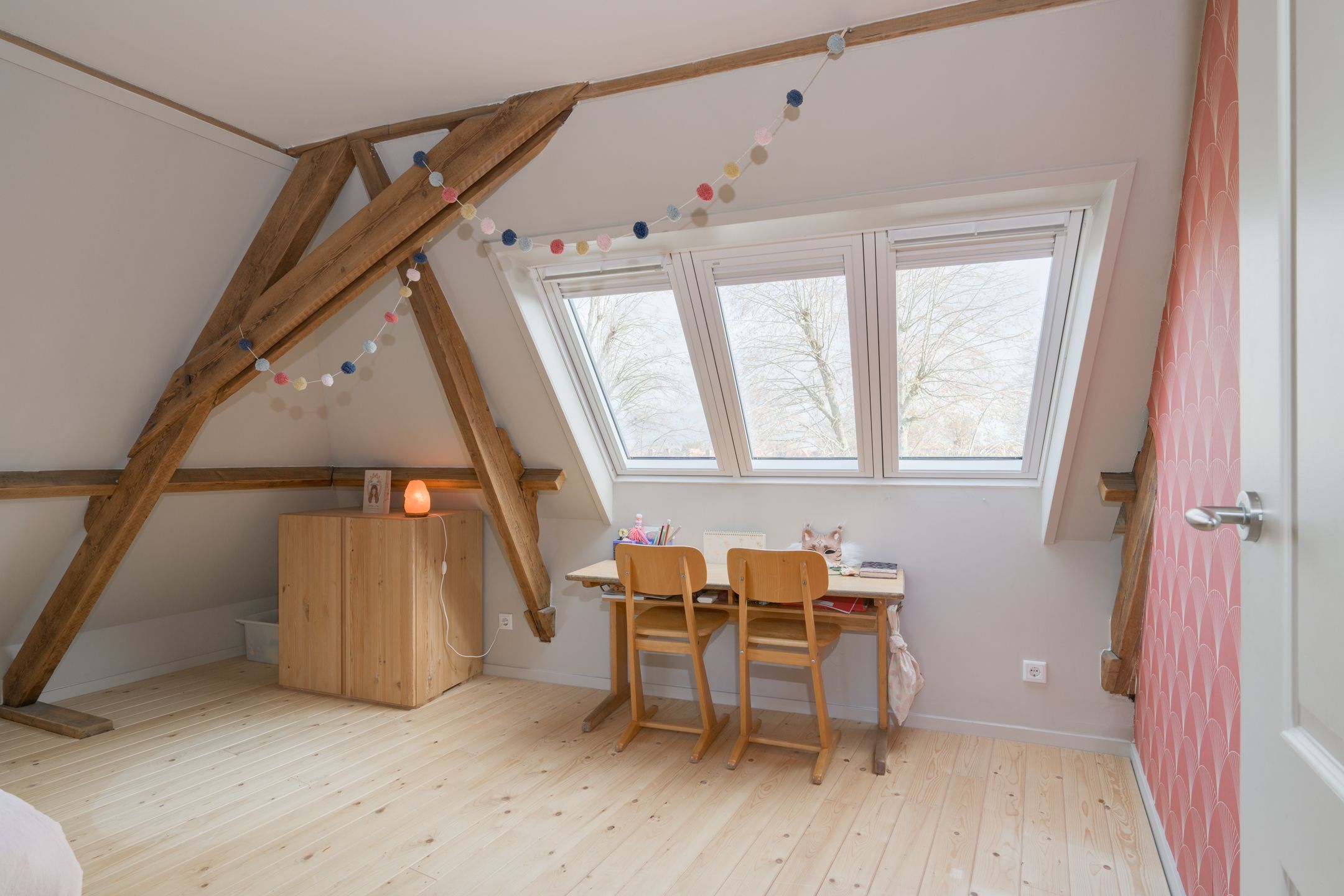 Photo 42 of Vredensestraat 3