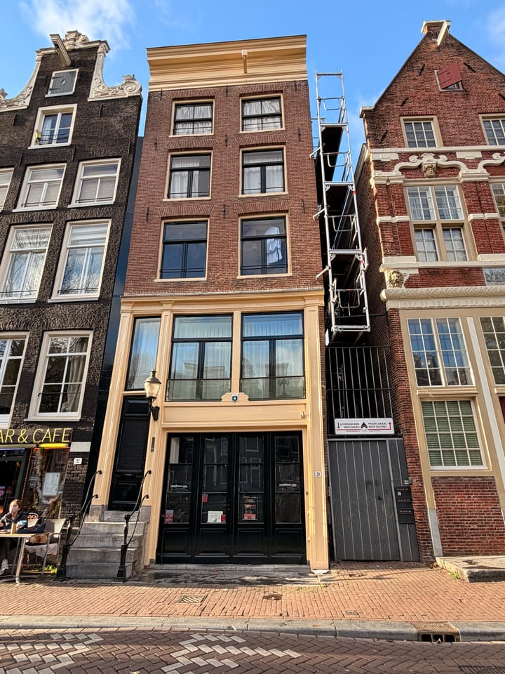 Oudezijds Voorburgwal 30-A