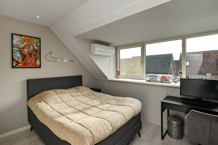 Photo 35 of Pijlkruid 12