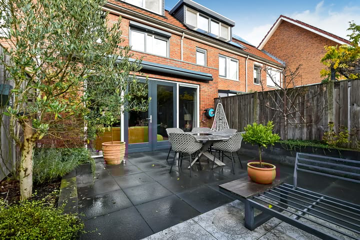 Photo 42 of Pijlkruid 12