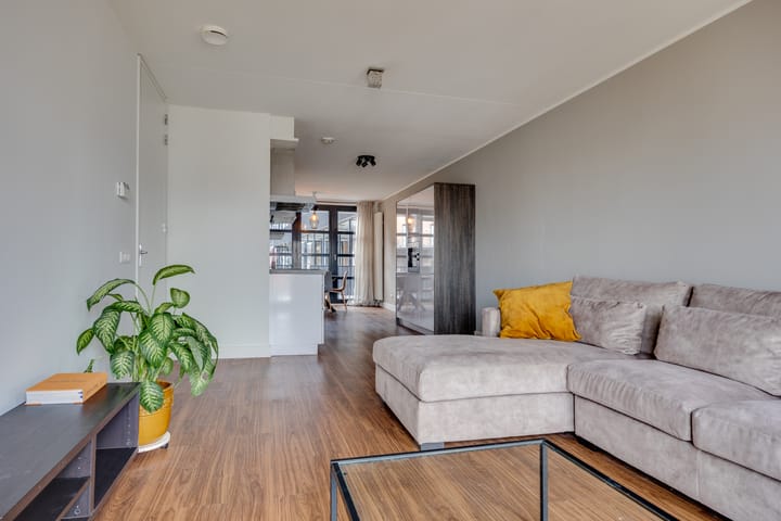 Photo 15 of Vredenburg 73