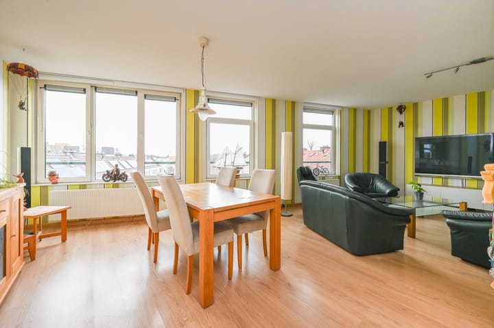 Photo 19 of Fenacoliuslaan 118