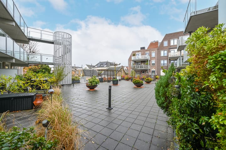 Photo 31 of Fenacoliuslaan 118