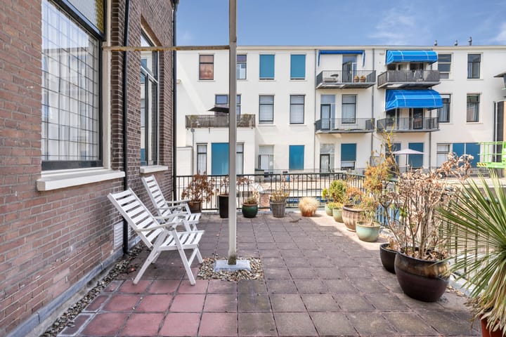 Photo 4 of Nassaustraat 24-RD