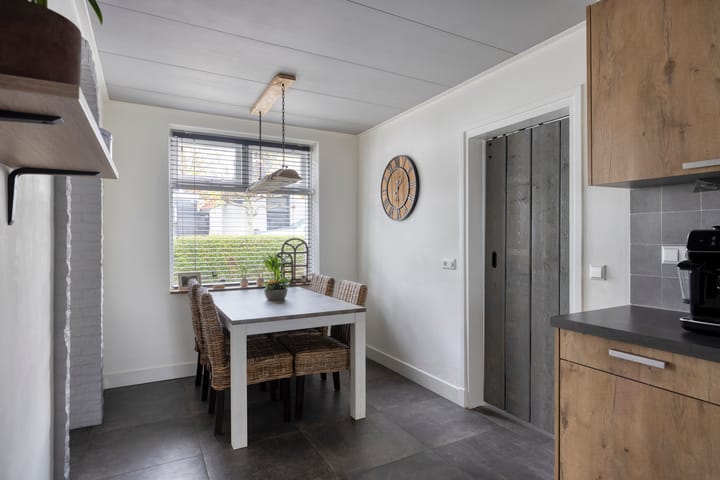 Photo 14 of Burgemeester Posweg 50