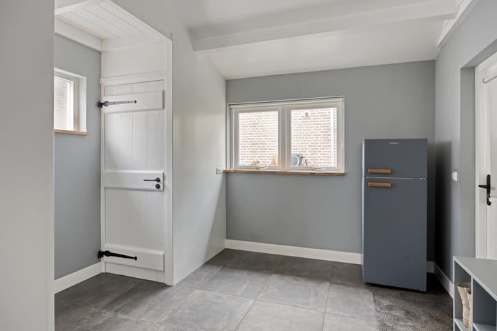 Photo 15 of Burgemeester Posweg 50