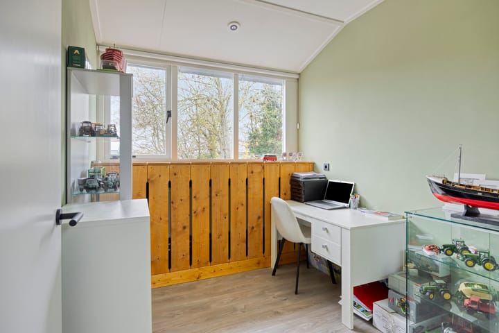 Photo 27 of Burgemeester Posweg 50