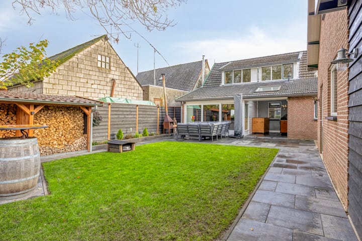 Photo 30 of Burgemeester Posweg 50