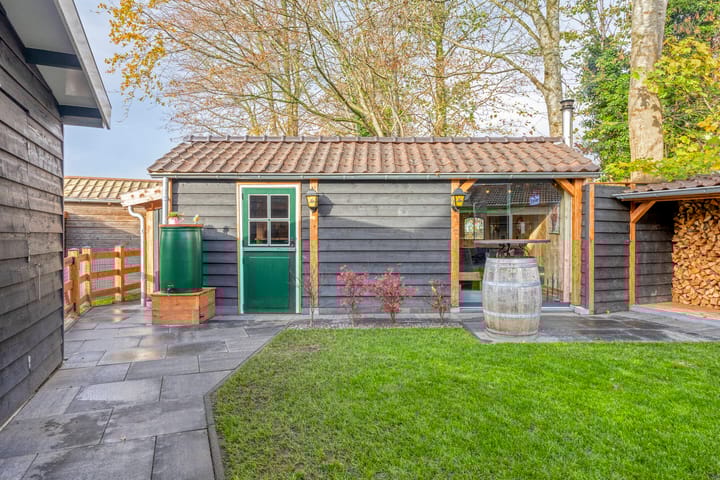 Photo 34 of Burgemeester Posweg 50