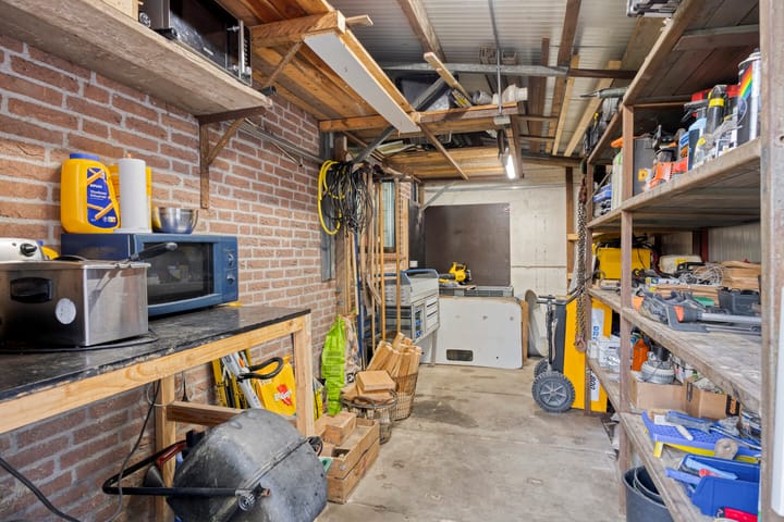 Photo 41 of Burgemeester Posweg 50