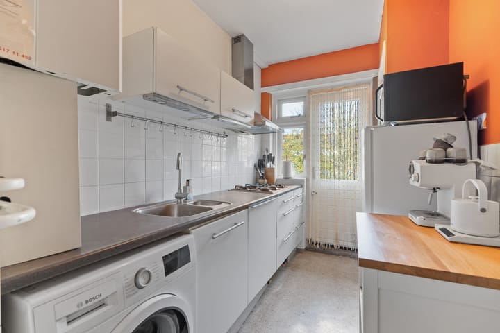 Photo 14 of Dr. J.C. Hartogslaan 21-4