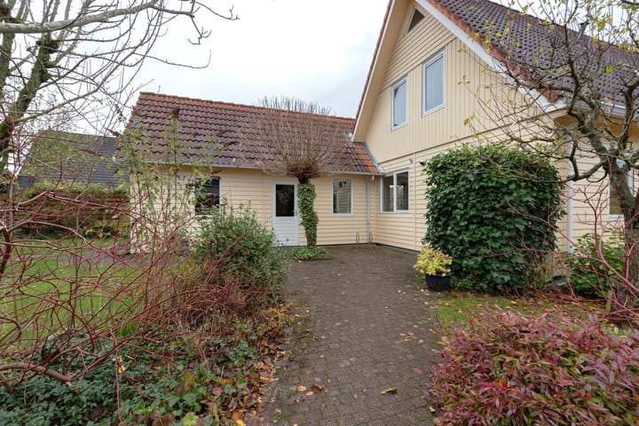 Photo 25 of Dotterbloem 1