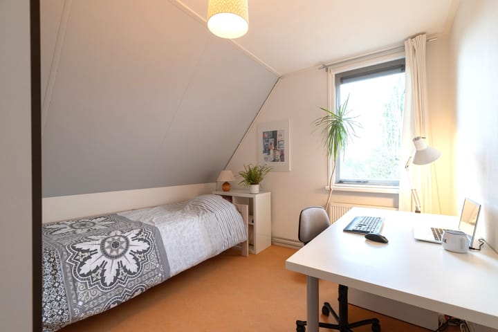 Photo 38 of Dotterbloem 1