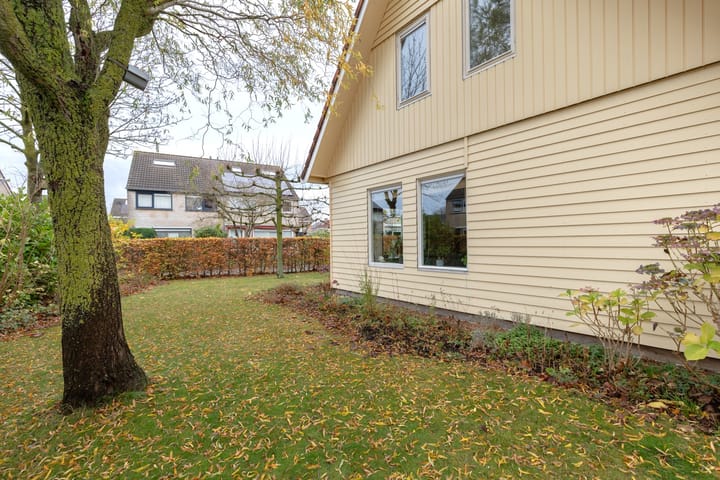 Photo 45 of Dotterbloem 1