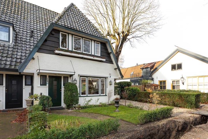 Photo 2 of Dorpsstraat 28