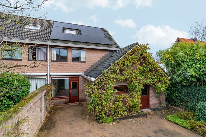 Foto 34 van Roemer Visscherstraat 1