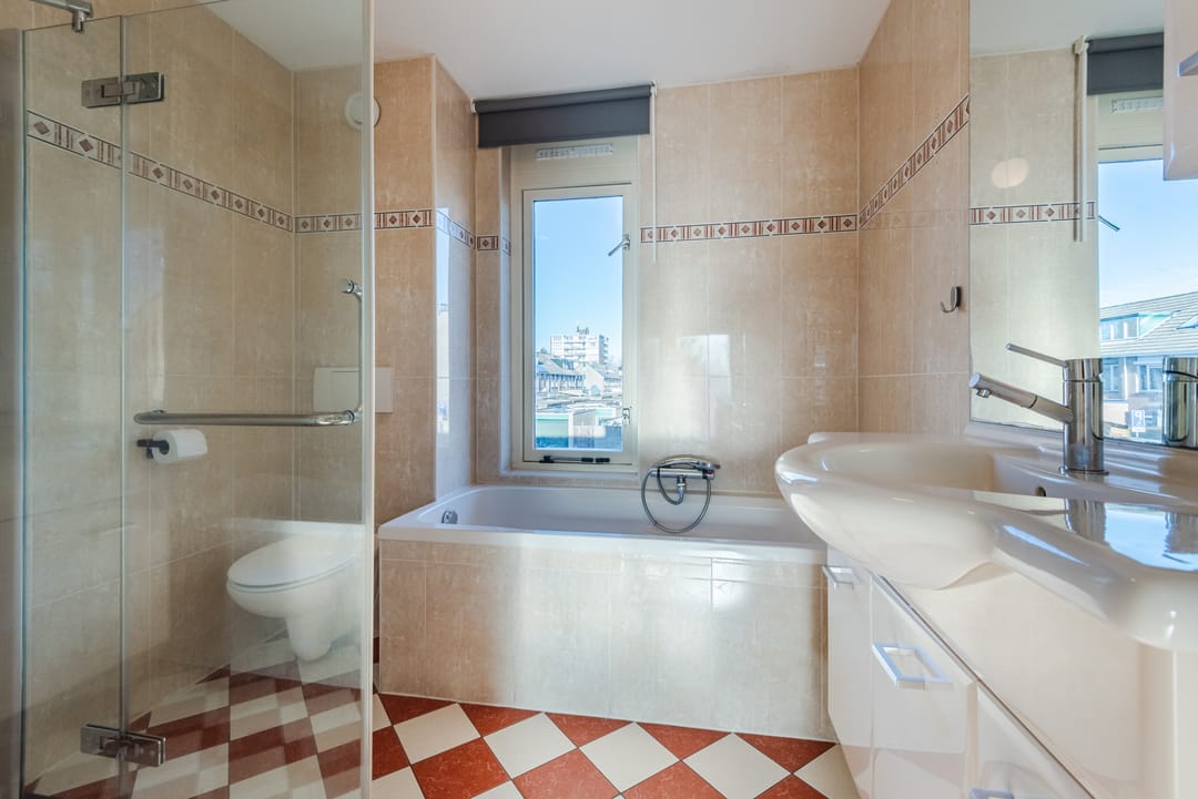 Foto 32 van Brittenstraat 12