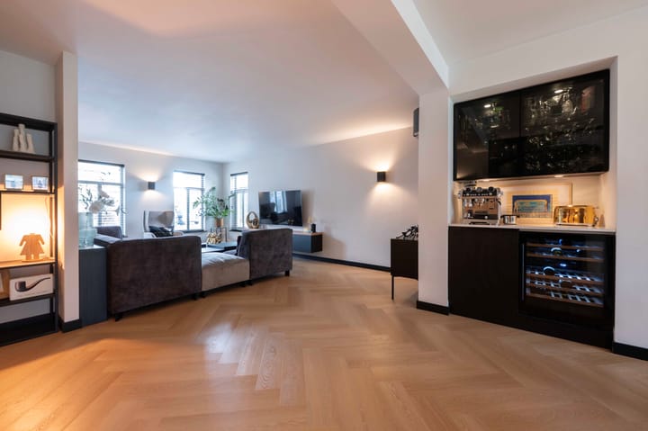 Photo 7 of Beatrixstraat 9