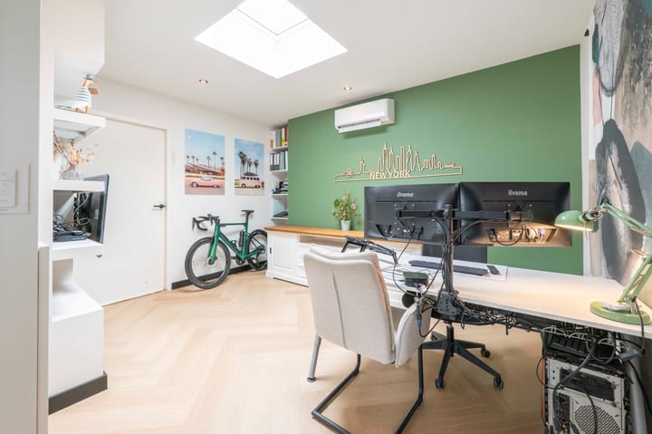 Photo 20 of Beatrixstraat 9