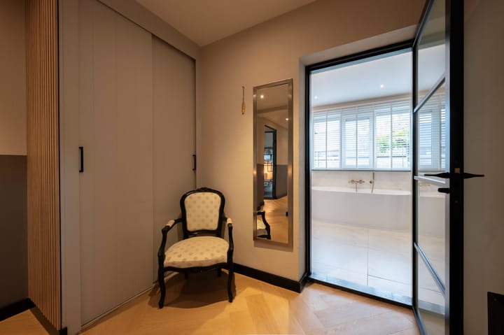 Photo 40 of Beatrixstraat 9