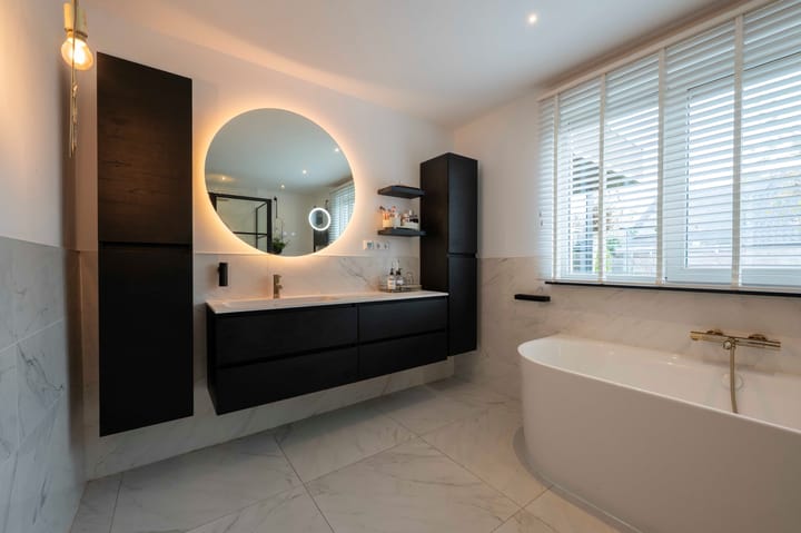 Photo 42 of Beatrixstraat 9