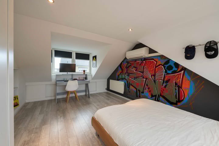 Photo 50 of Beatrixstraat 9