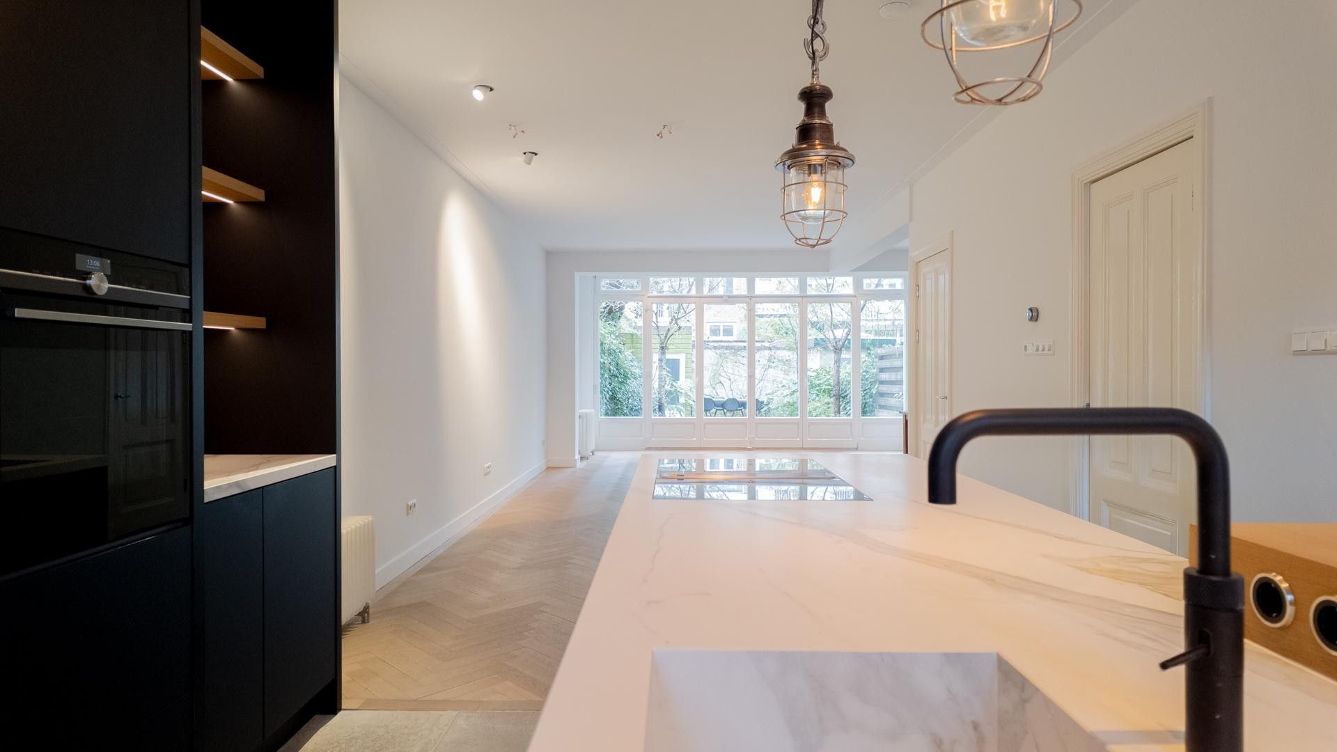 Foto 9 van Eerste Helmersstraat 147-H